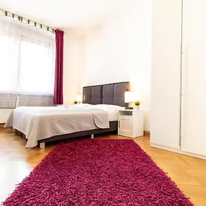 Apartment Mandlgasse I Contactless Check-In Wenen