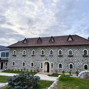 bujtina-gjana.albaniahotels.org/