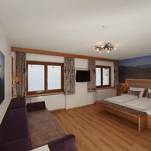 apt-astergut-boutique.saalbachhinterglemmhotels.com/