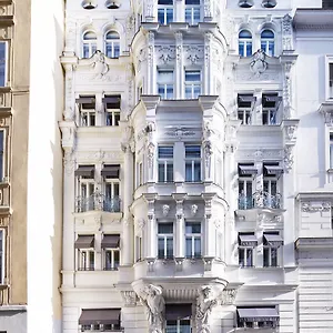Otel Zur Wiener Staatsoper, Viyana