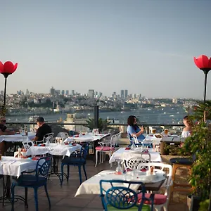 Raymond Blue 3*, Istanbul Turkey
